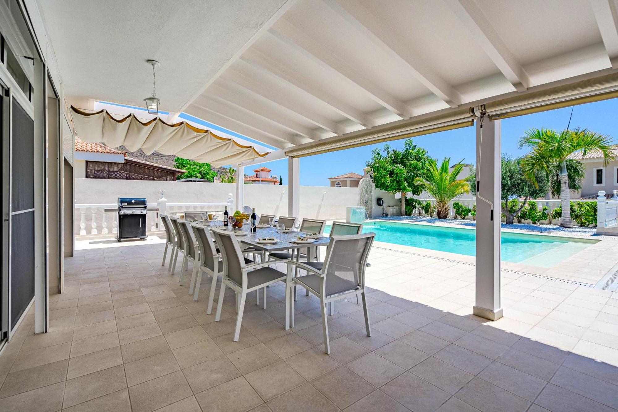 Villa Sabina - 6 Bedroom House 아데제 외부 사진